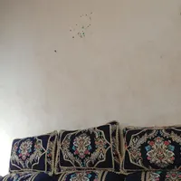 بالشت و پشتی