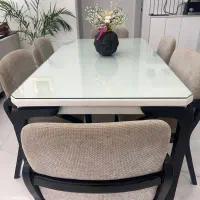 میز غذاخوری