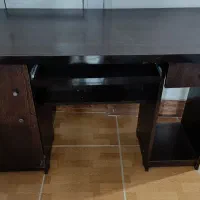 میز کامپیوتر و تحریر