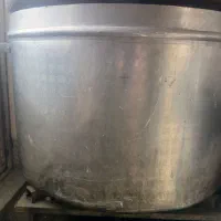 دیگ بزرگ با اجاق گاز مخصوص نذری هیئت اش و حلیم