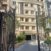 ۲۸۰ متر سه خواب زیر قیمت منطقه ۴ پارکینگ