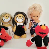 تعدادی عروسک