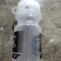 قمقمه نو ۸ بار قبل از آگهی شسته شده|ظروف نگهدارنده، پلاستیکی، یک‌بارمصرف|چمستان, |دیوار