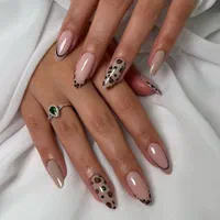 فراخوان آموزش ناخن بامدرک واستخدام 980 تومان|استخدام درمانی، زیبایی، بهداشتی|کرج, جهانشهر|دیوار