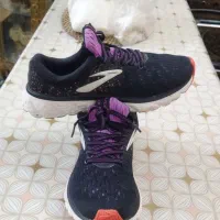 کفش بروکس اصلی سایز 39
