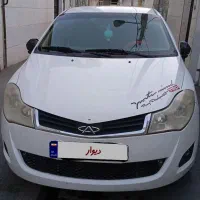 ام وی ام ۳۱۵ هاچبک سفید ۹۱