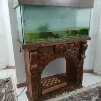 آکواریوم با پایه چوبی شیک