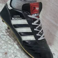 کتونی فوتبالی ، استوک