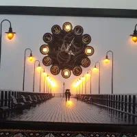 تابلو ساعت دار و چراغ خواب دار