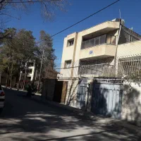 فروش-ویلایی-جنوبی-120متری-دوطبقه-دو-نبش-برخیابان