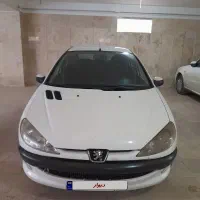 پژو صندوق دار