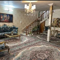 فروش آپارتمان ۱۴۰ متری ۳ خوابه طبقه ۱