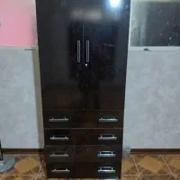 کمد لباس  سه طبقه سالم تمیز|جاکفشی، کمد، دراور|یزد, |دیوار