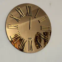 ساعت دیواری