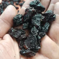 کشمش مویز درجه یک سایه خشک زیر قیمت بی دانه