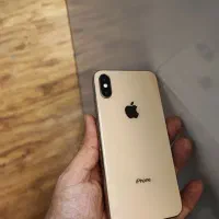 اپل iPhone X با حافظهٔ ۲۵۶ گیگابایت