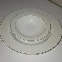 سرویس 18 نفره چینی زرین در حد نو|ظروف سرو و پذیرایی|الوند, |دیوار