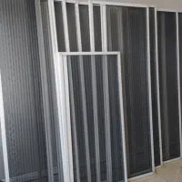 پرده توری ریلی