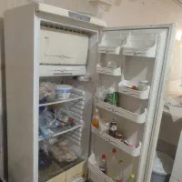 یخ چال قدیمی سالم خوب بدون مشکل|یخچال و فریزر|قهدریجان, |دیوار