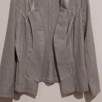 کت نقره ای|لباس|فسا, |دیوار