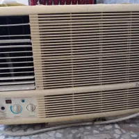 کولر پنجره ای دلفین سالم و کم کارکرد