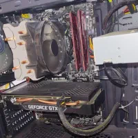 کامپیوتر گیمینگ گرافیک بالا|رایانه رومیزی|شاهرود, |دیوار