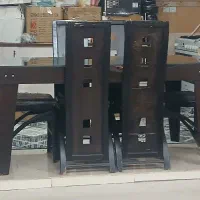 میز ناهارخوری