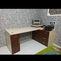 میز تحریر ( کامپیوتر)