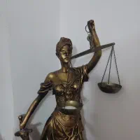 وکیل پایه یک دادگستری