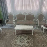 مبل ۹ نفره سلطنتی همراه با ۳ تا میز عسلی