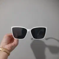 عینک آفتابی فریم سفید|زیورآلات و اکسسوری|بیرجند, |دیوار