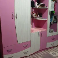 سرویس خواب نوجوانی با تشک تخت و رو تختی و فرش|تخت و سرویس خواب|اصفهان, ارداجی|دیوار