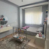 تخت خواب دو نفره میز ارایش و عسلی