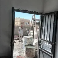 نقاشی ساختمان رنگارنگ