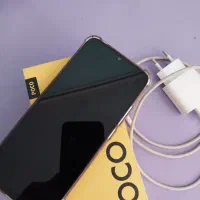 گوشی موبایل پوکوc40