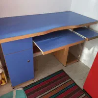 میز کامپیوتر