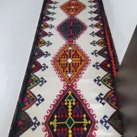 گلیم دست بافت به فروش می‌رسد