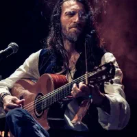 آموزش گیتار، آواز و آهنگسازی|خدمات آموزشی|مشهد, رضاشهر|دیوار