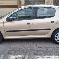 206 مدل 82