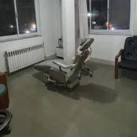 فروش واحد تجاری ۹۴ متری چهارراه گلسار بر اصلی|فروش دفتر کار، اتاق اداری، مطب|رشت, گلسار|دیوار