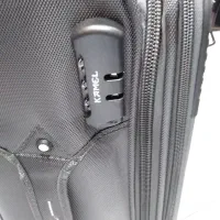 چمدان سه رقم کمل|کیف، کفش، کمربند|کرج, برغان|دیوار