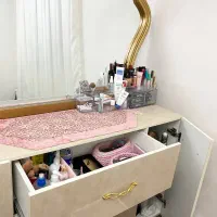 میز و کشو آرایش|بوفه، ویترین، کنسول|اسلام‌شهر, شهرک الهیه|دیوار