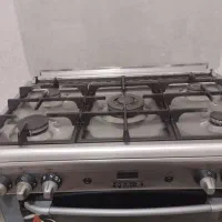 گاز فر در حد نو|اجاق گاز و لوازم برقی پخت‌وپز|نسیم‌شهر, |دیوار