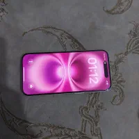 آیفون۱۶ نرمال