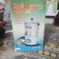 دو عدد سبزی خردکن سالم