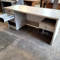 تولید مستقیم میز اداری و مهندسی و پیشخوان با کیفیت