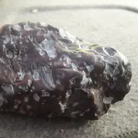 سنگ آسمانی باپوسته چرم۱۹۴گرمی فروش فوری|جواهرات|آباده, |دیوار