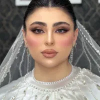همکاری با میکاپ‌آرتیست‌ها / مدل چهره و نمونه‌کار