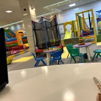 جذب مربی خانم در خانه بازی