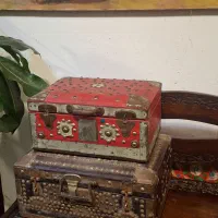صندوق هزار پیشه قاجاری